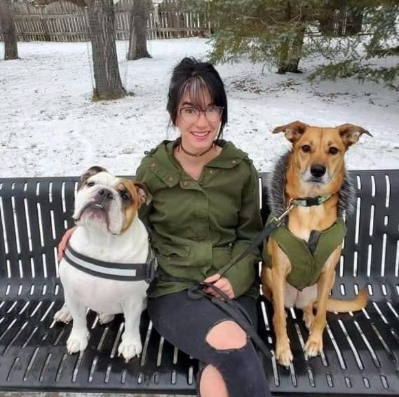 Meet your Posher, Rachel - Picture 1 of 1